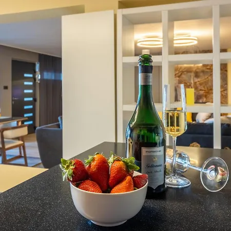Panoramica With Whirlpool Apartment