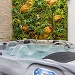 Panoramica With Whirlpool Lägenhet *