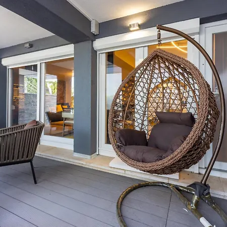 Panoramica With Whirlpool 茨里克韦尼察