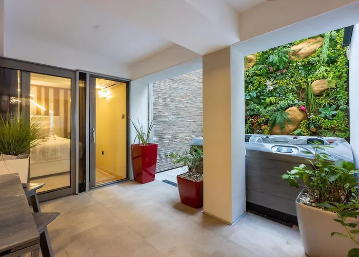 Panoramica With Whirlpool 公寓 *