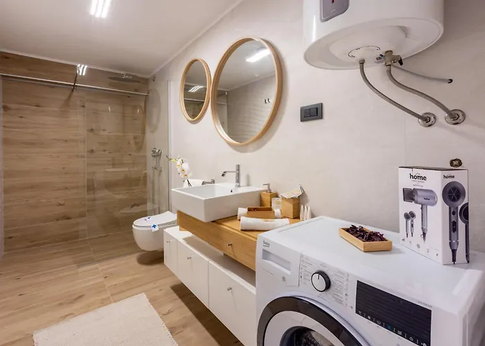 公寓 Panoramica With Whirlpool 茨里克韦尼察