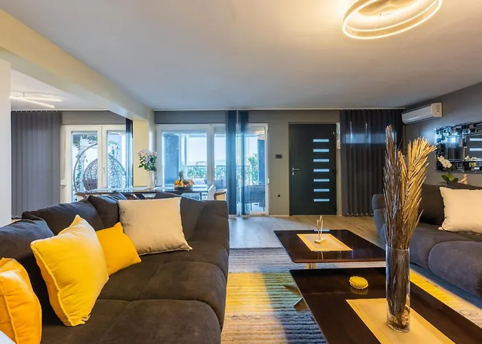 公寓 Panoramica With Whirlpool 茨里克韦尼察