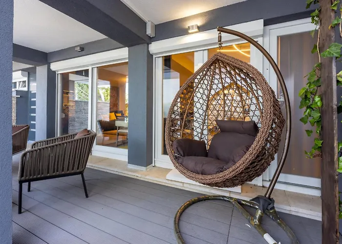 Panoramica With Whirlpool 茨里克韦尼察